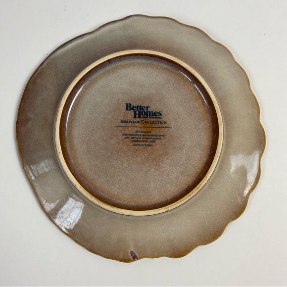 Better Homes & Gardens Heritage Collection 2011 Turkey Plates 8.5" Thanksgiving - Picture 2 of 3